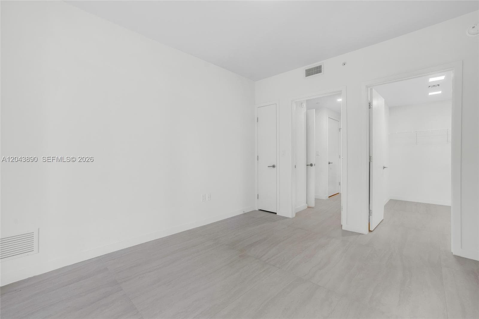 77 SE 5th Street # 1708, Miami, FL 33131 photo 7