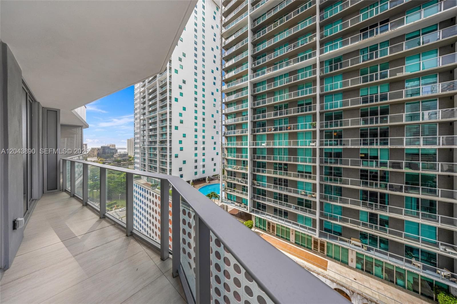 77 SE 5th Street # 1708, Miami, FL 33131 photo 10