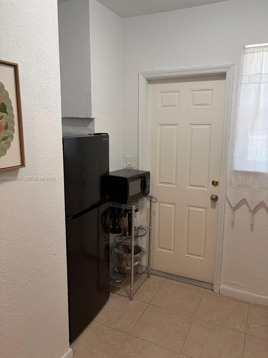 503 75th St # 517, Miami Beach, FL 33141 photo 13