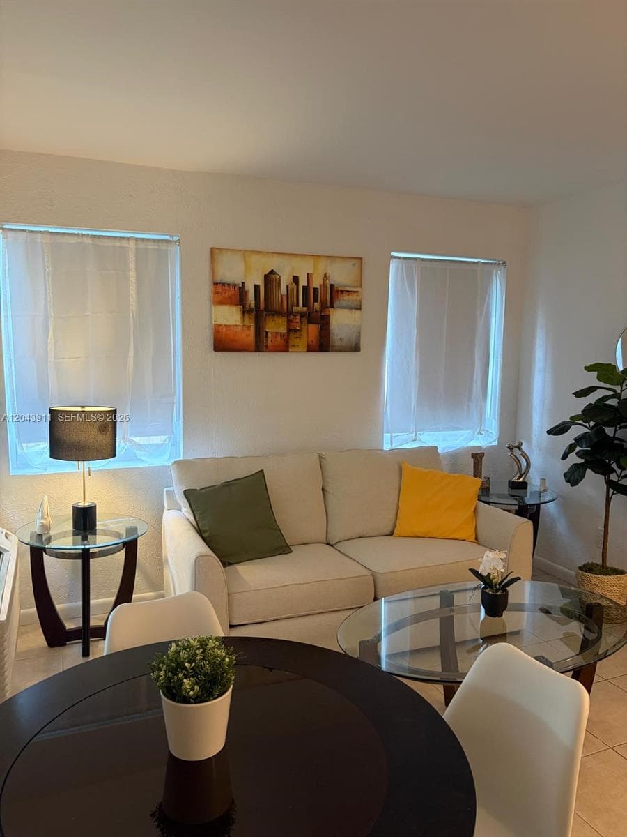 503 75th St # 517, Miami Beach, FL 33141 photo 12