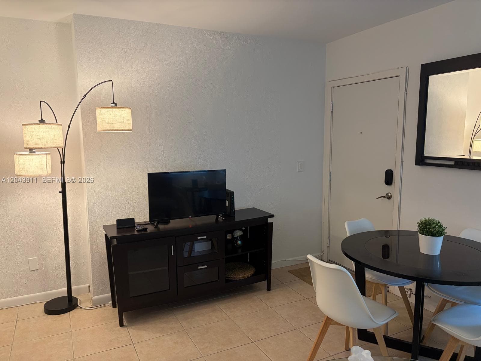 503 75th St # 517, Miami Beach, FL 33141 photo 8