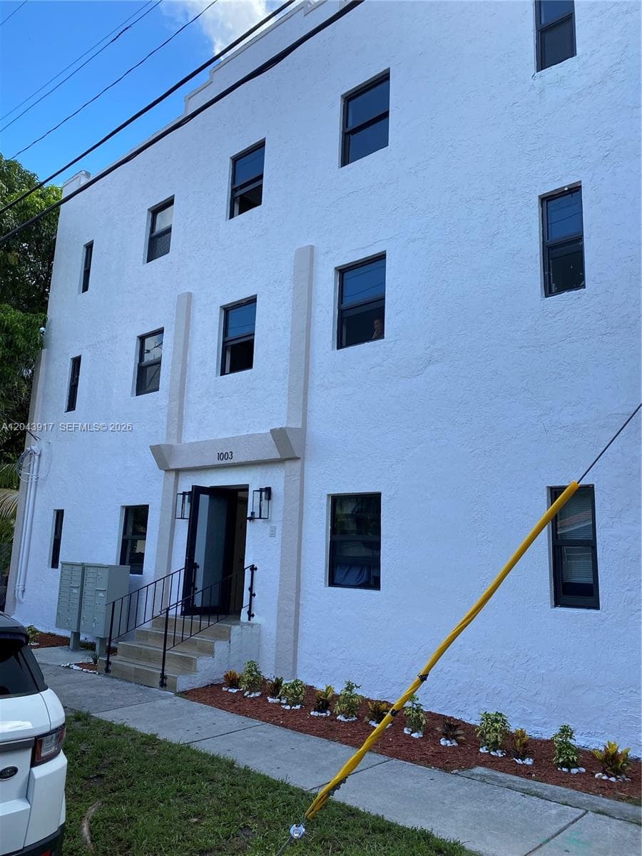 1003 SW 15th Ave # 6, Miami, FL 33135 photo 7