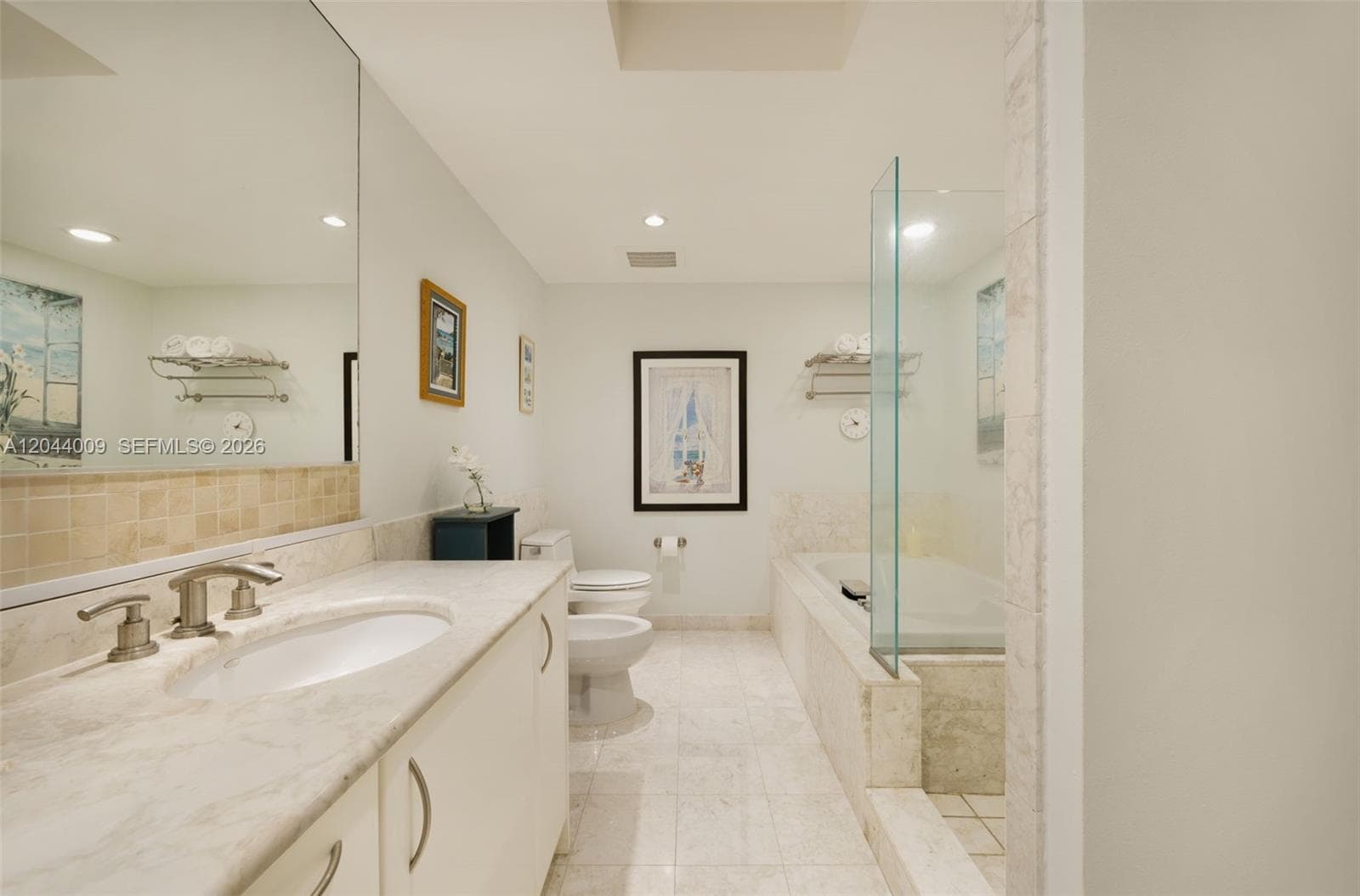 1331 Brickell Bay Dr # 904, Miami, FL 33131 photo 9