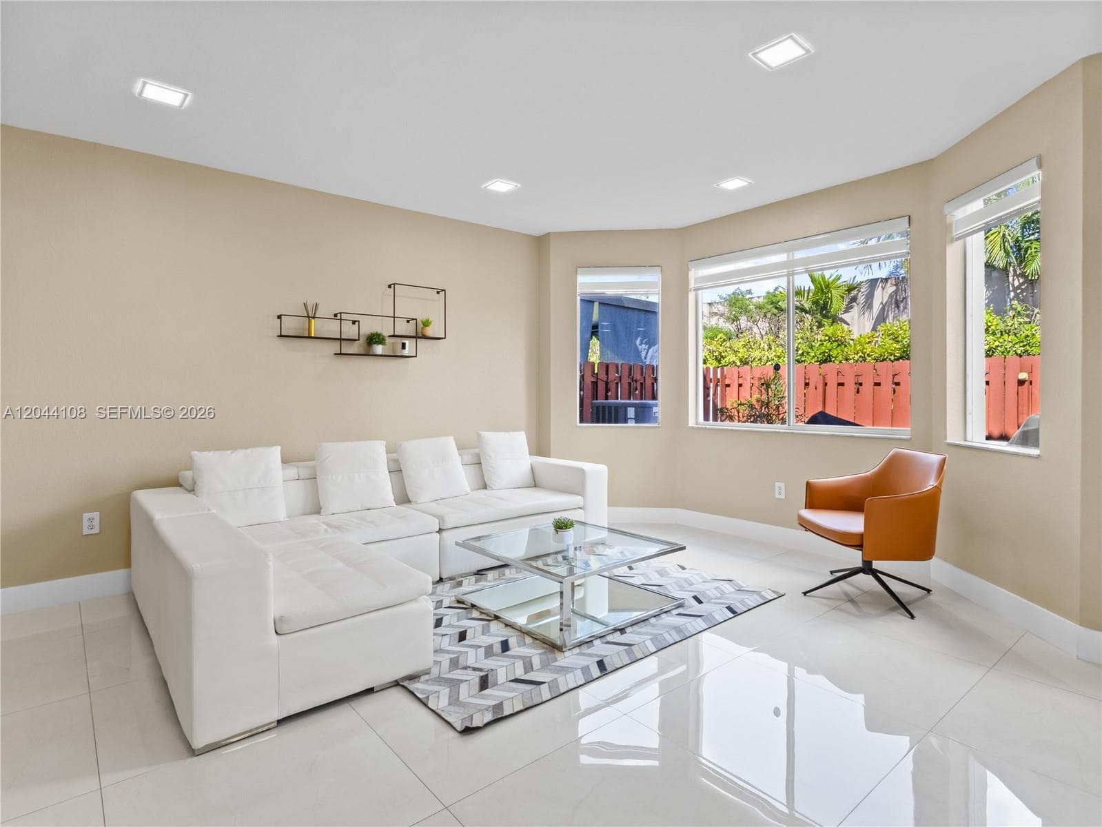 7086 NW 116th Ct, Doral, FL 33178 photo 11