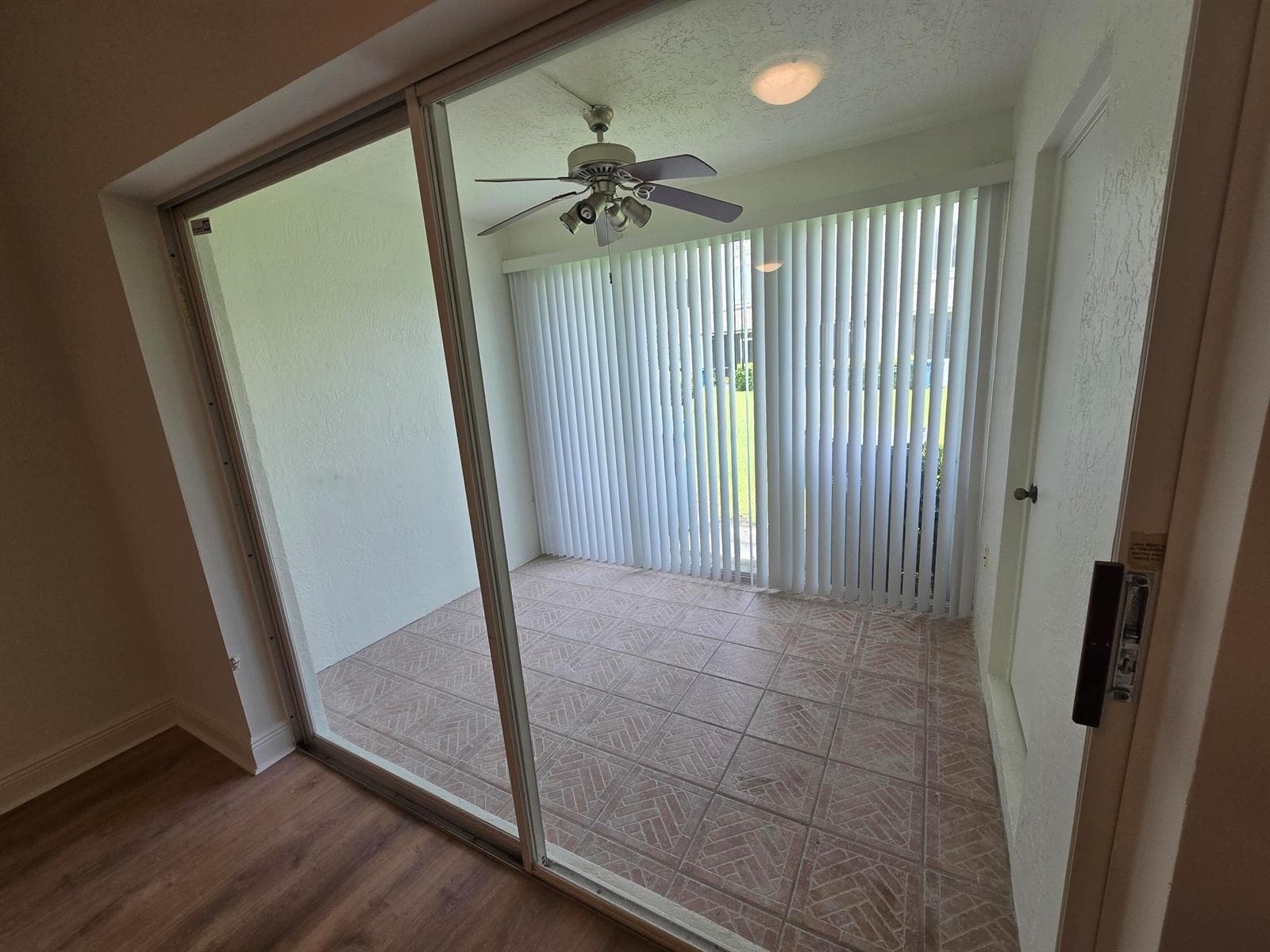 78 Simonton Circle, Weston, FL 33326 photo 2