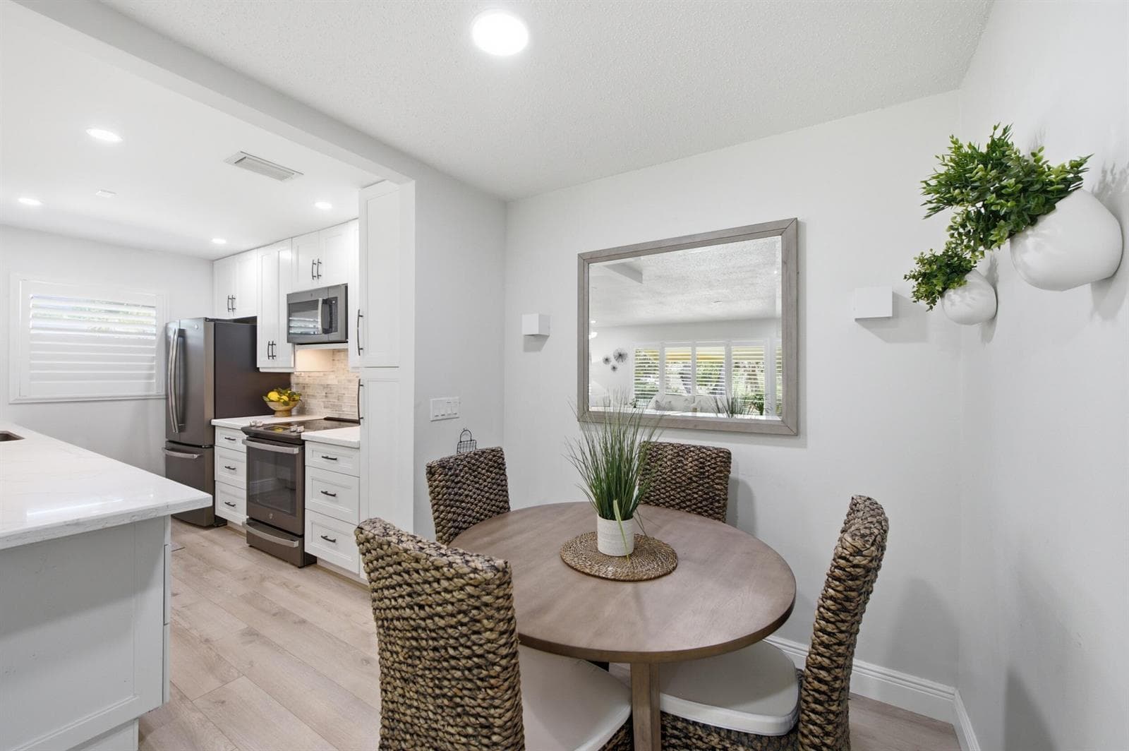 957 Circle Drive # D, Delray Beach, FL 33445 photo 11
