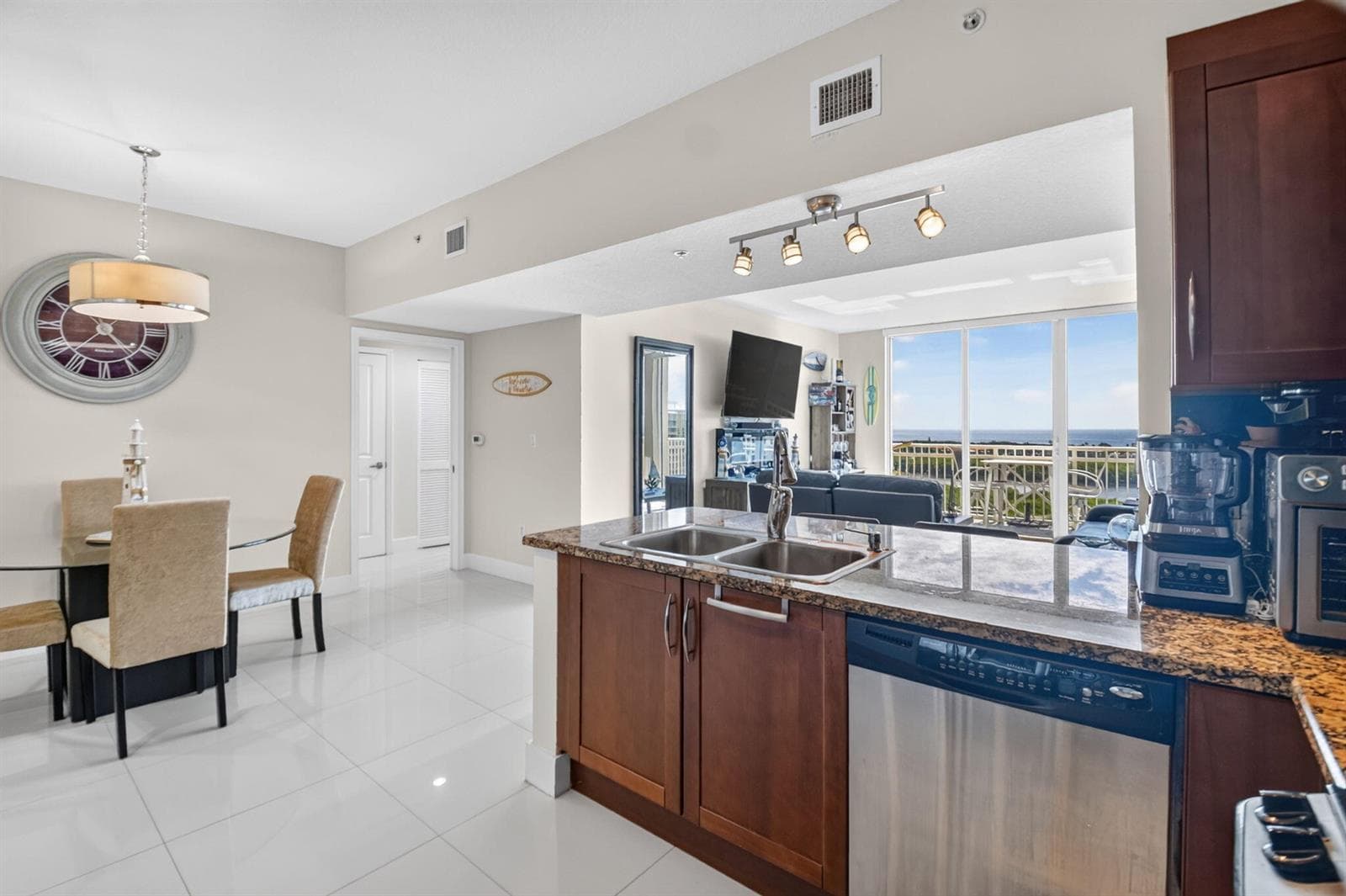 450 N Federal Highway # 1406, Boynton Beach, FL 33435 photo 9