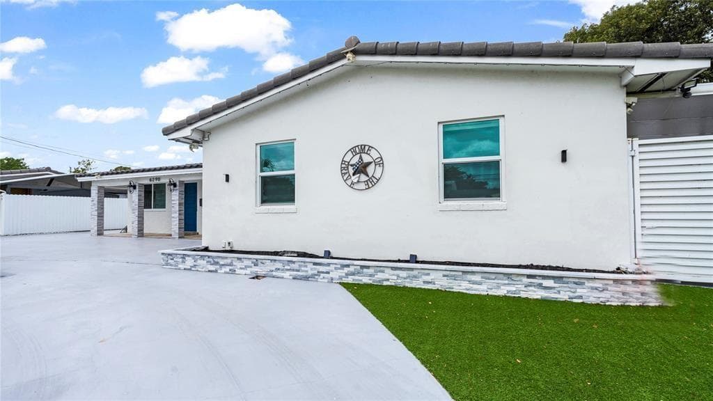 6290 W 16th Avenue, Hialeah, FL 33012 photo 12