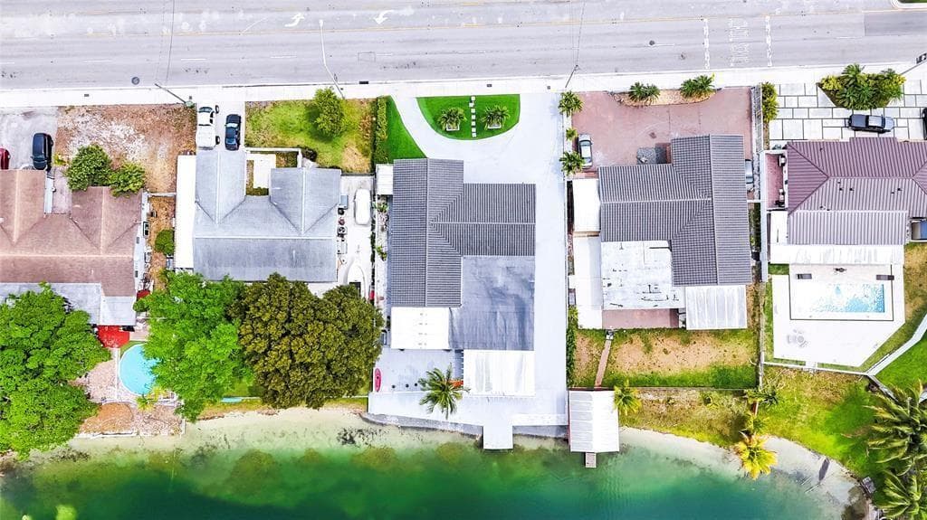 6290 W 16th Avenue, Hialeah, FL 33012 photo 9