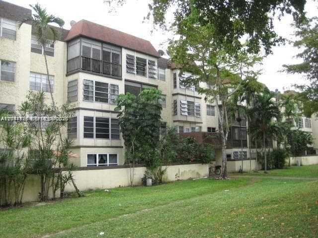 7300 NW 17th St # 210, Plantation, FL 33313
