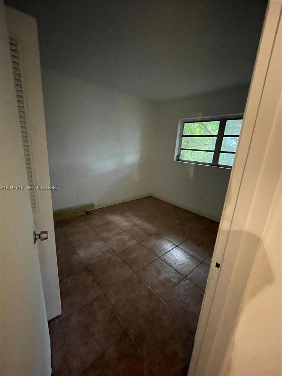 7841 Dunham Blvd # 6, Miami, FL 33138 photo 11