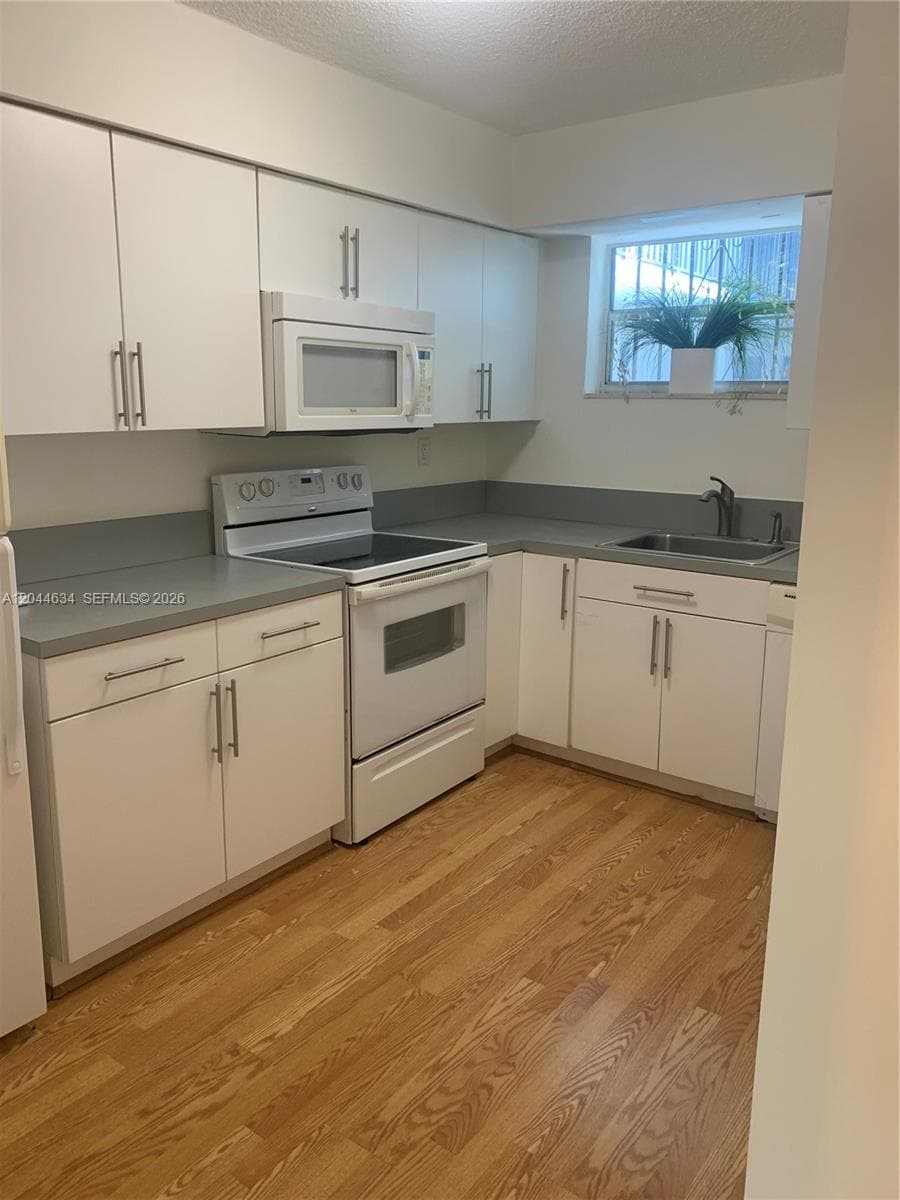 2460 SW 18th Ave # 1205, Miami, FL 33145 photo 12