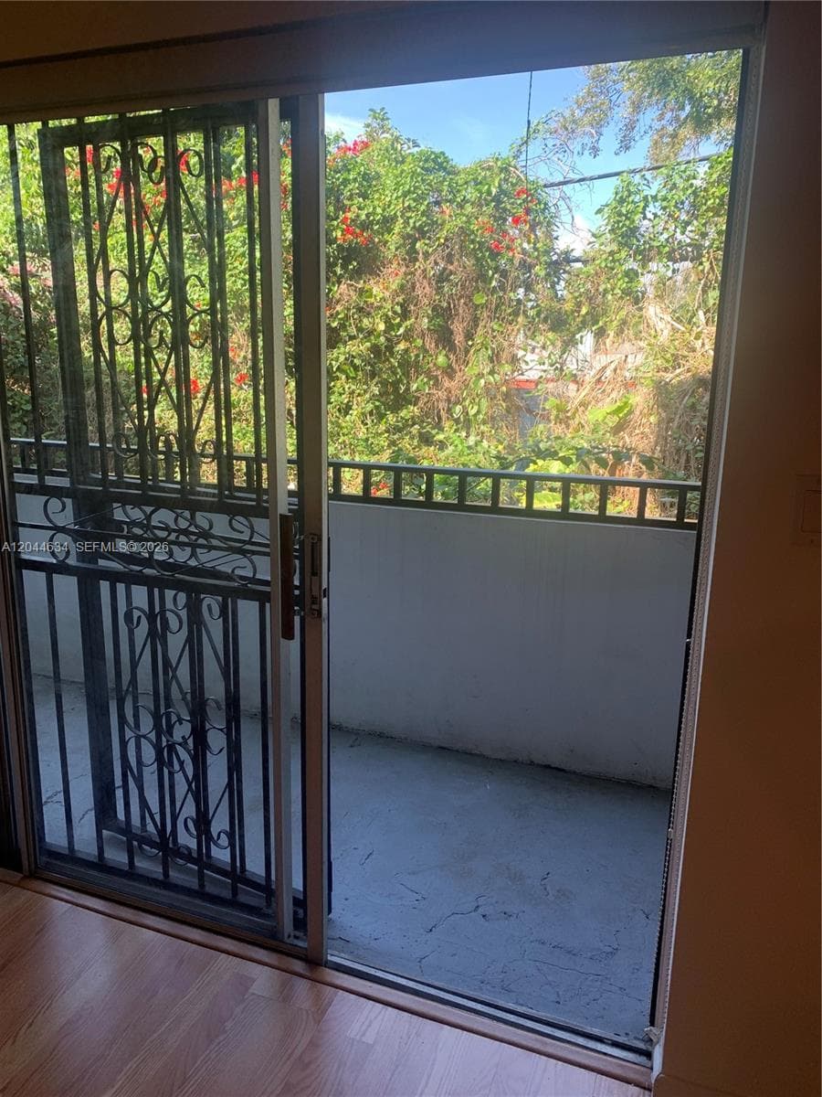 2460 SW 18th Ave # 1205, Miami, FL 33145 photo 9