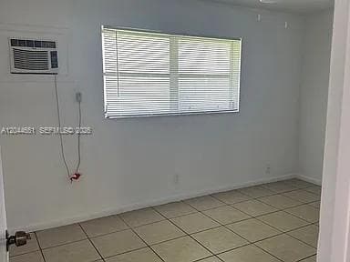 2407 Mckinley St # 2, Hollywood, FL 33020 photo 12