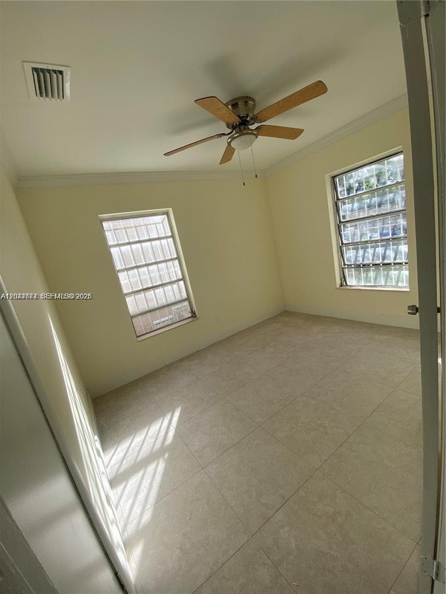 170 NW 49th St, Miami, FL 33127 photo 11