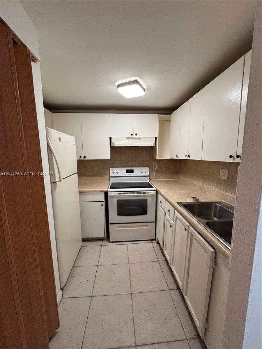 1756 NW 55th Ave # 101, Lauderhill, FL 33313 photo 11