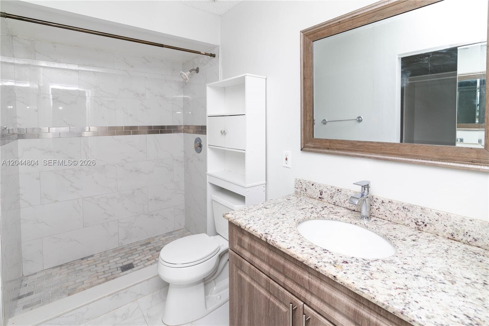 17059 NW 60th Ct, Hialeah, FL 33015 photo 6