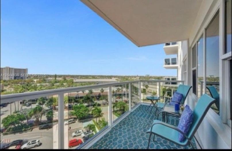 3700 Galt Ocean Dr # 814, Fort Lauderdale, FL 33308 photo 2