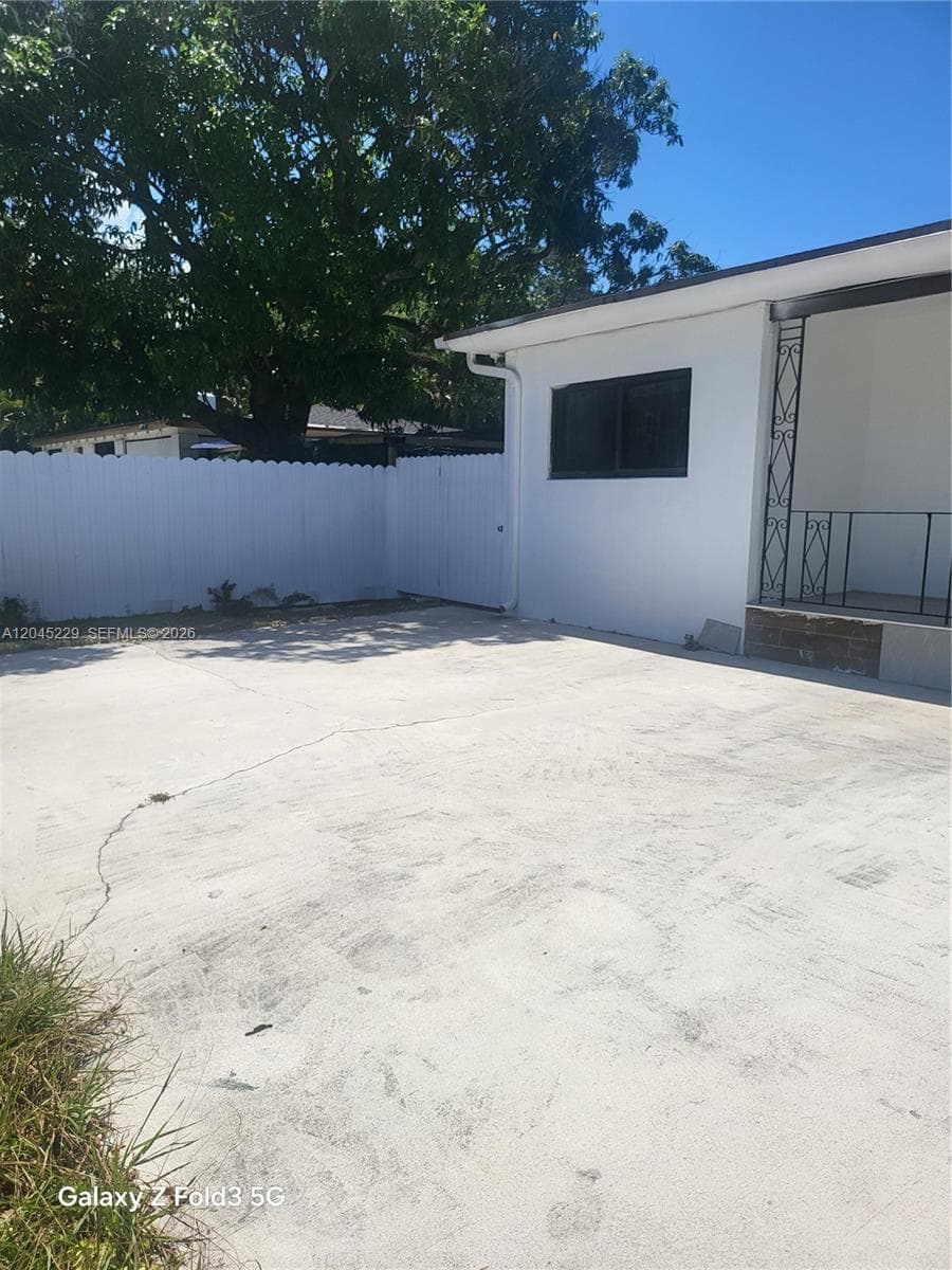 2467 NW 95th Ter # Front, Miami, FL 33147 photo 3