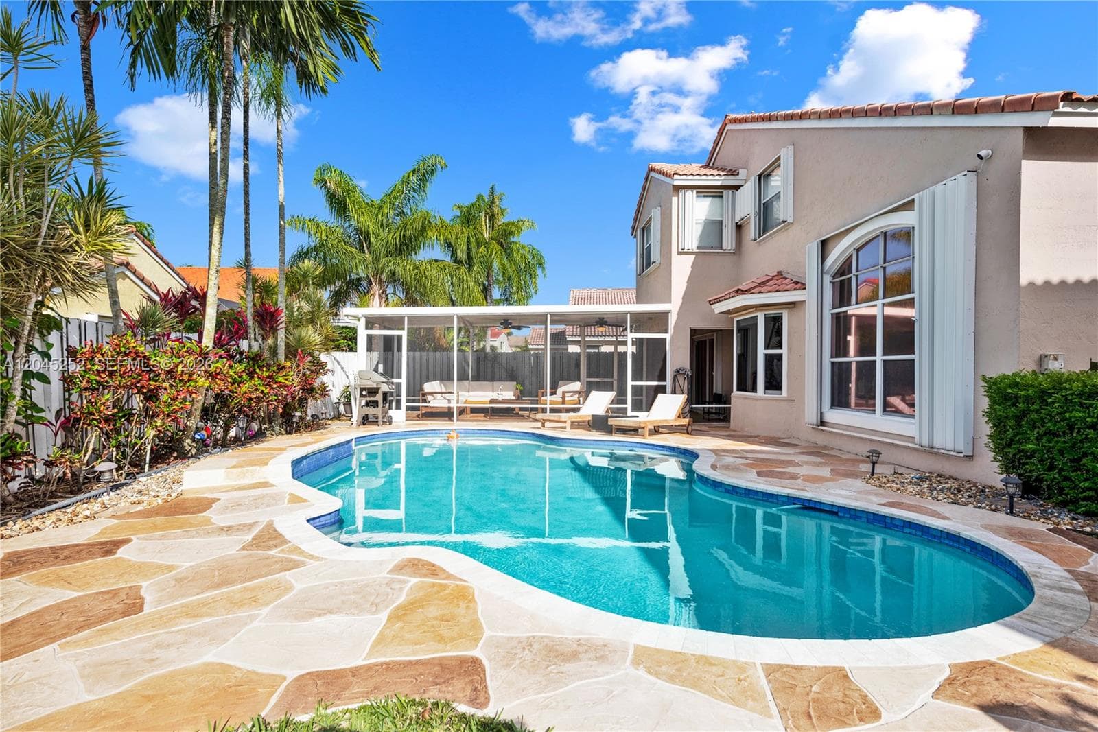18910 NW 10th Ter, Pembroke Pines, FL 33029 photo 9