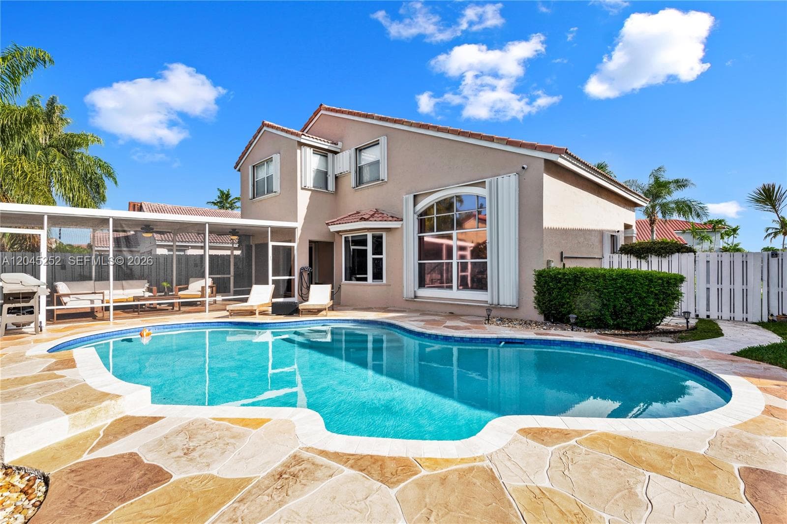 18910 NW 10th Ter, Pembroke Pines, FL 33029 photo 8