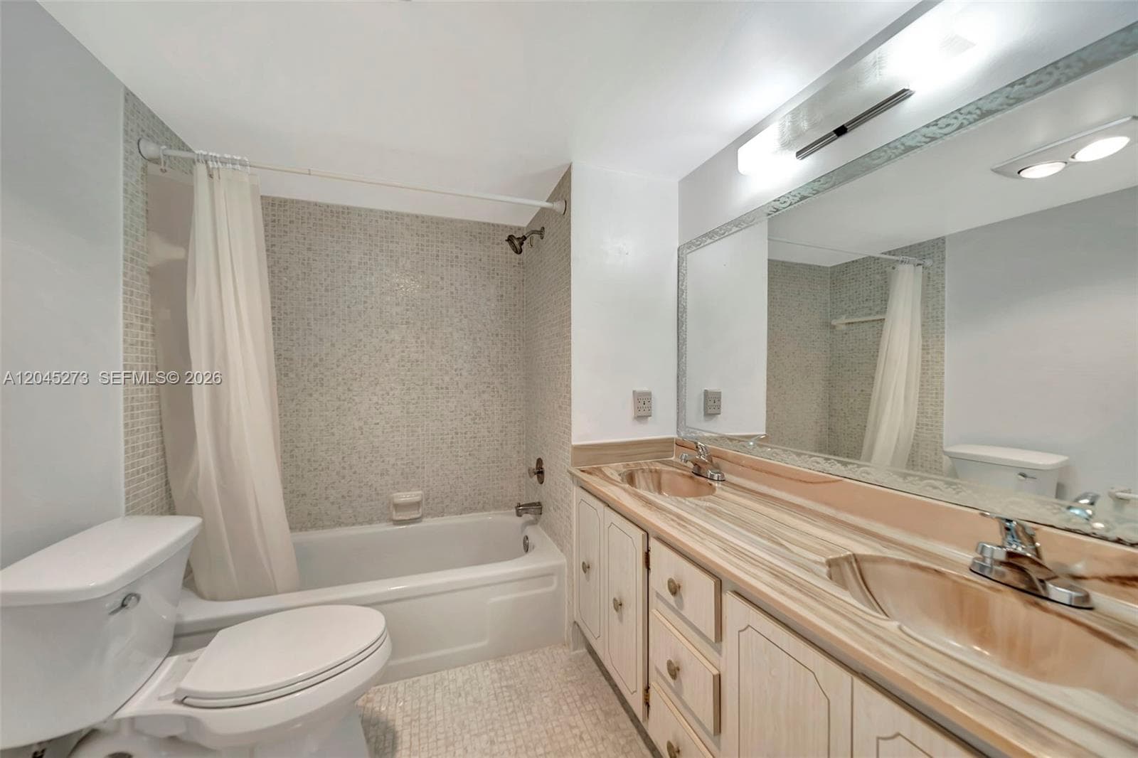 2571 Aragon Blvd # 220, Sunrise, FL 33322 photo 6