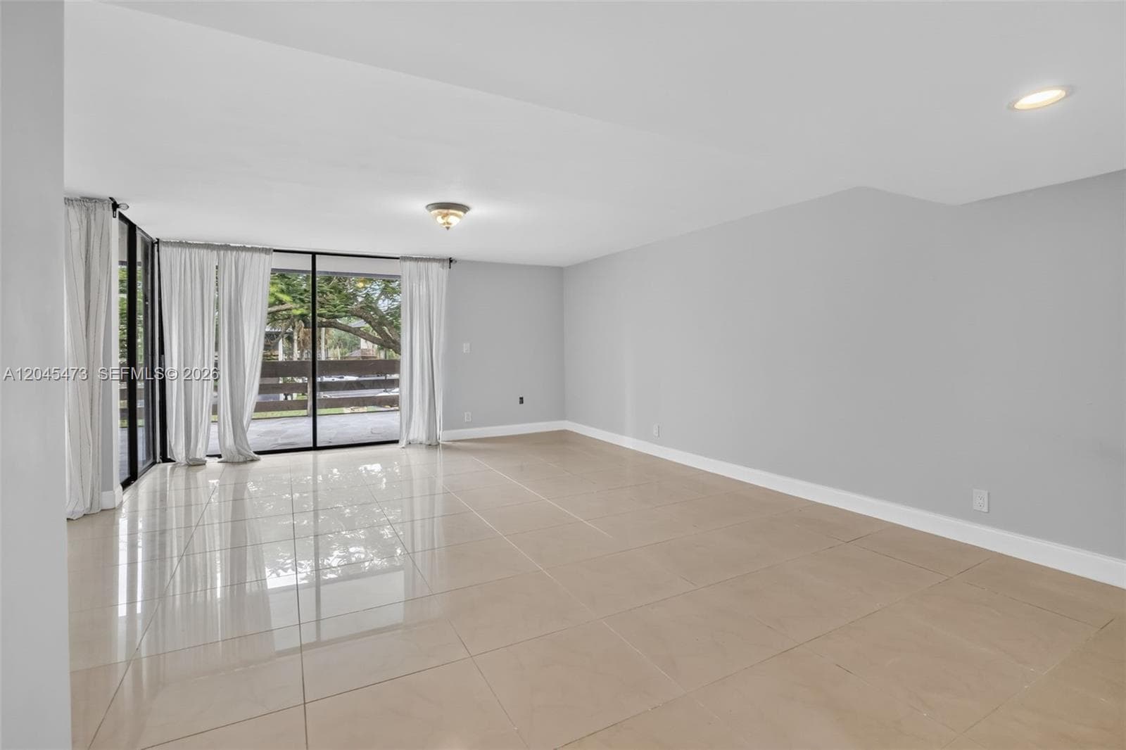 120 SW 96th Ter # 204, Plantation, FL 33324 photo 7