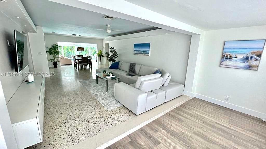 262 Bombay Ave, Lauderdale By The Sea, FL 33308 photo 7