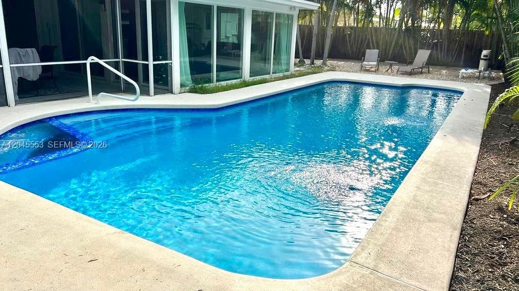 262 Bombay Ave, Lauderdale By The Sea, FL 33308 photo 11