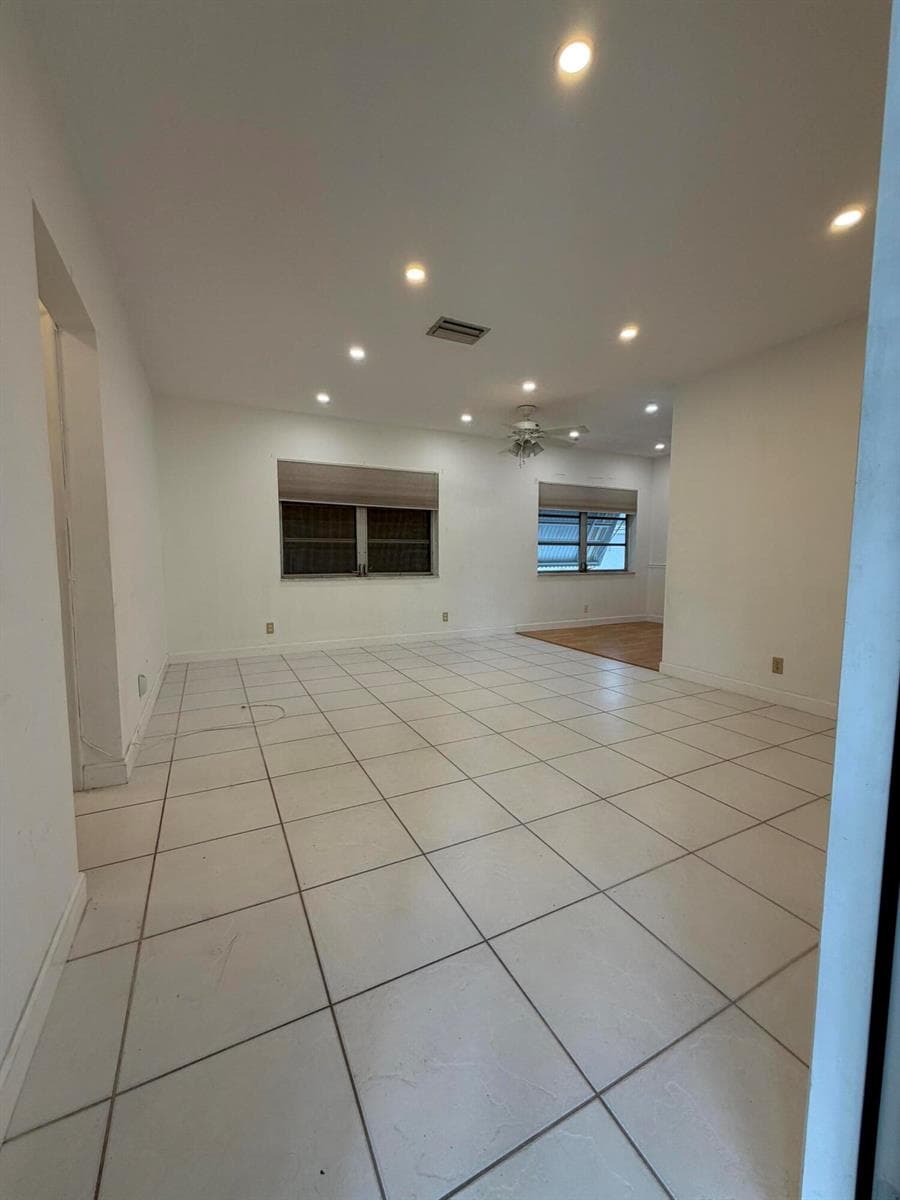 1300 N 17th Avenue # 206, Hollywood, FL 33020 photo 2