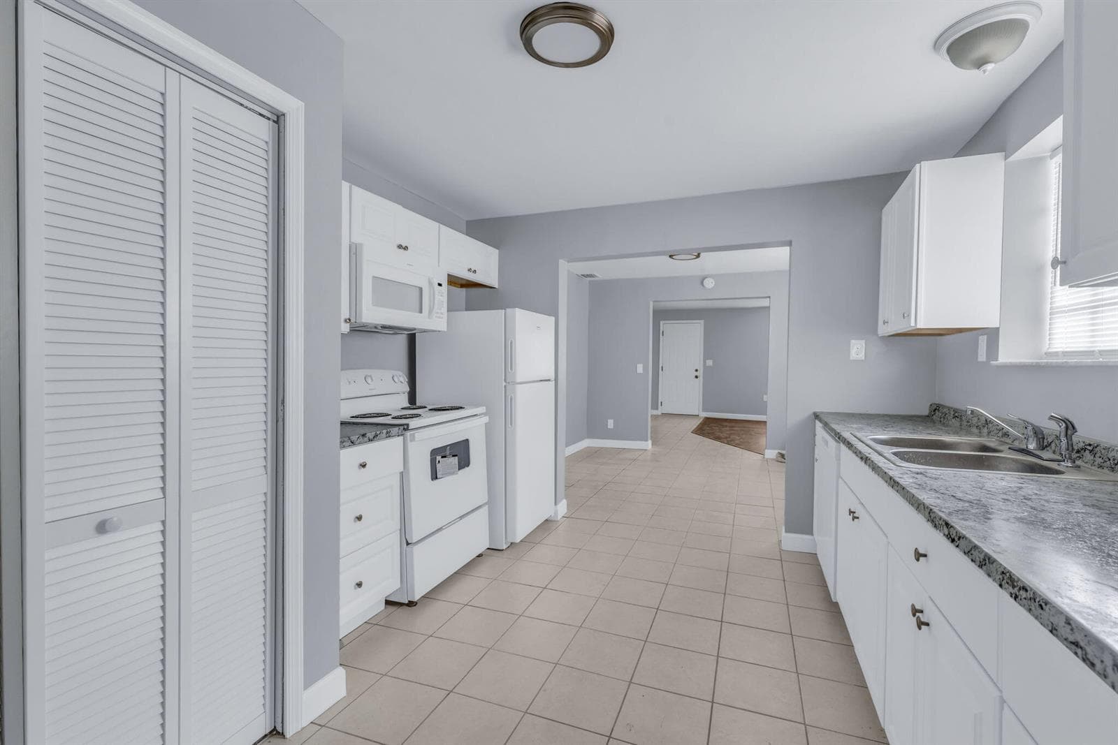 314 N 18th Street, Fort Pierce, FL 34950 photo 6