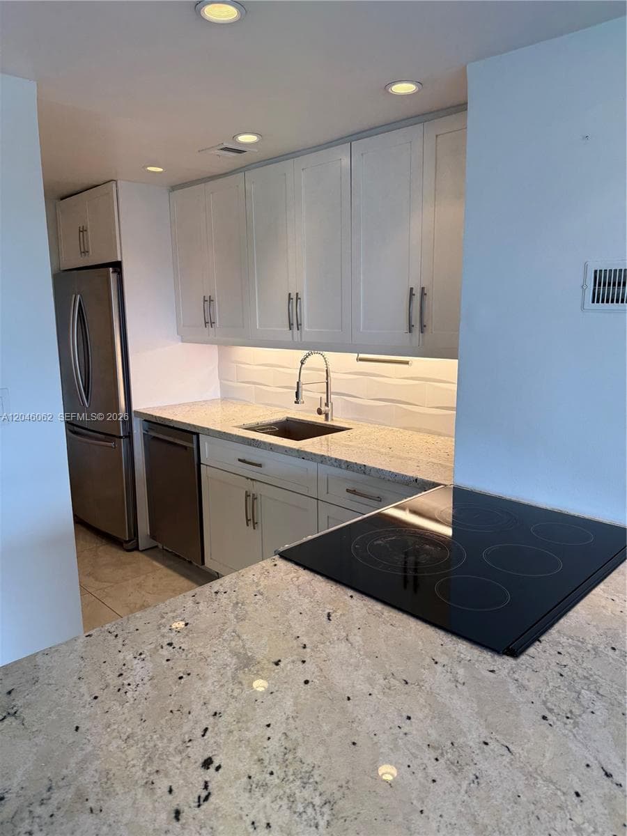 880 NE 69th St # 5Q, Miami, FL 33138 photo 9