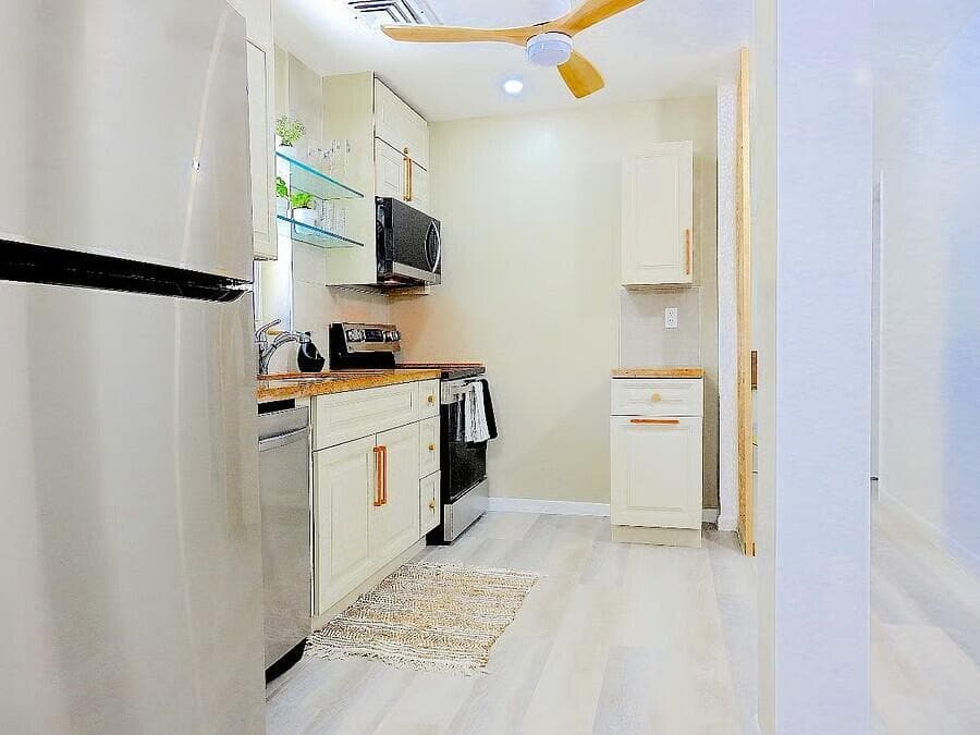 2630 NE 14th Street, Fort Lauderdale, FL 33304 photo 4