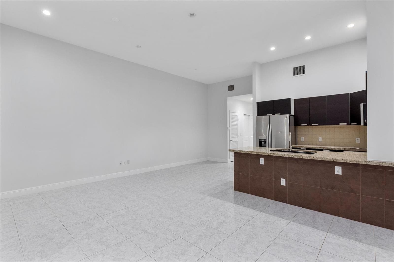 316 SW 16th Street # B, Fort Lauderdale, FL 33315 photo 3