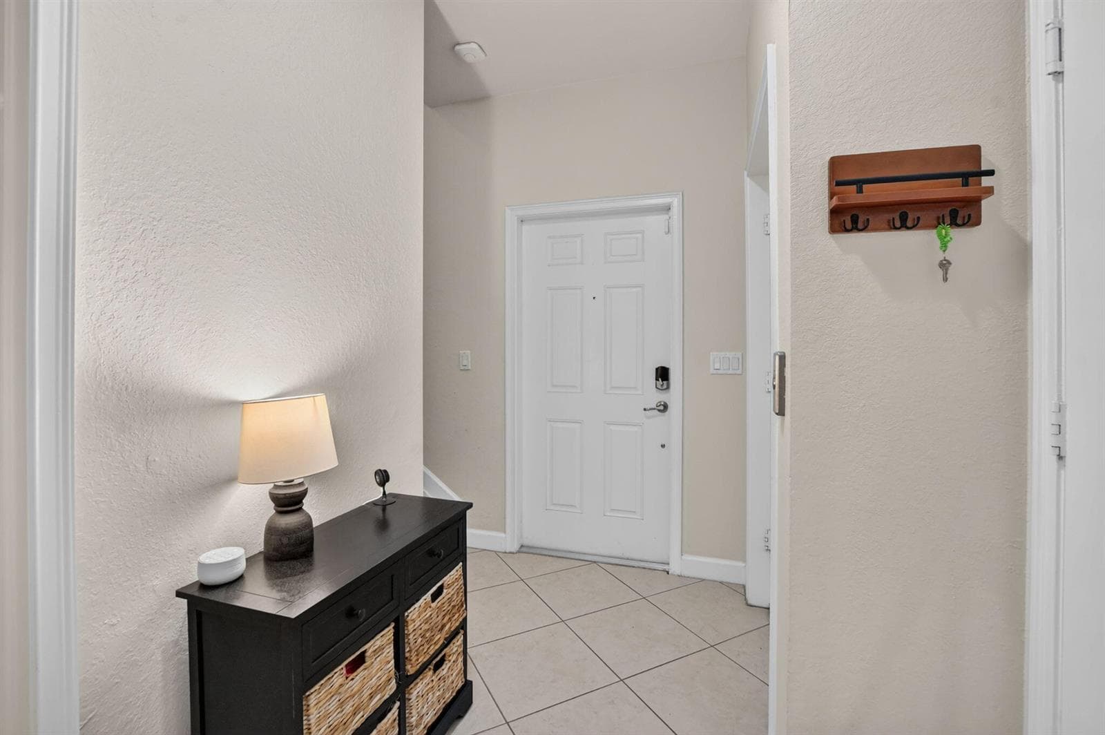27 NW Hawthorne Place, Boca Raton, FL 33432 photo 10