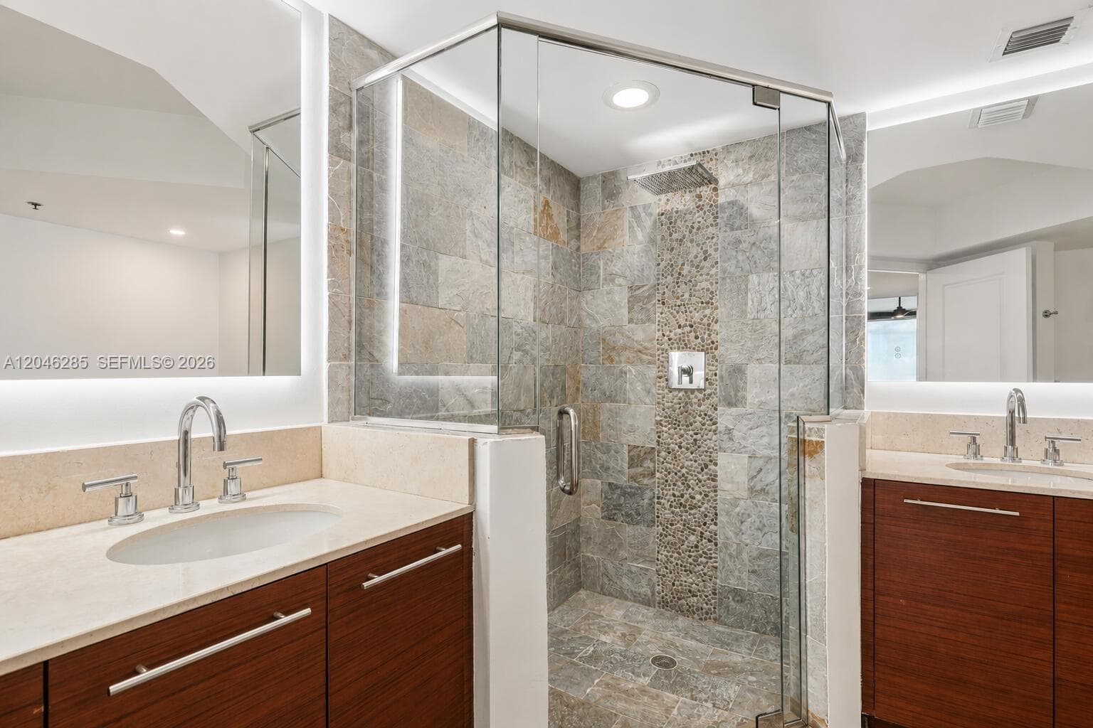2641 N Flamingo Rd # 2308, Plantation, FL 33323 photo 13