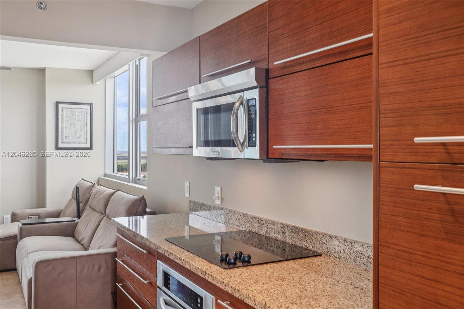 2641 N Flamingo Rd # 2308, Plantation, FL 33323 photo 7