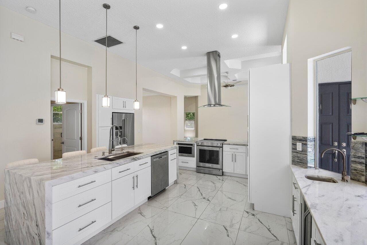 50 Lake Eden Drive, Boynton Beach, FL 33435 photo 11