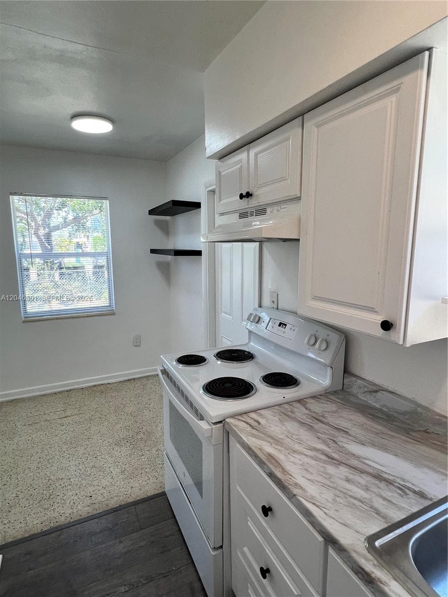 1946 NE 167th St # 1, North Miami Beach, FL 33162 photo 10