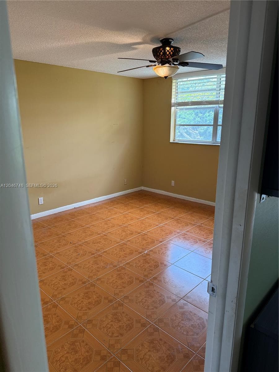 3001 NW 48th Ave # 444, Lauderdale Lakes, FL 33313 photo 12