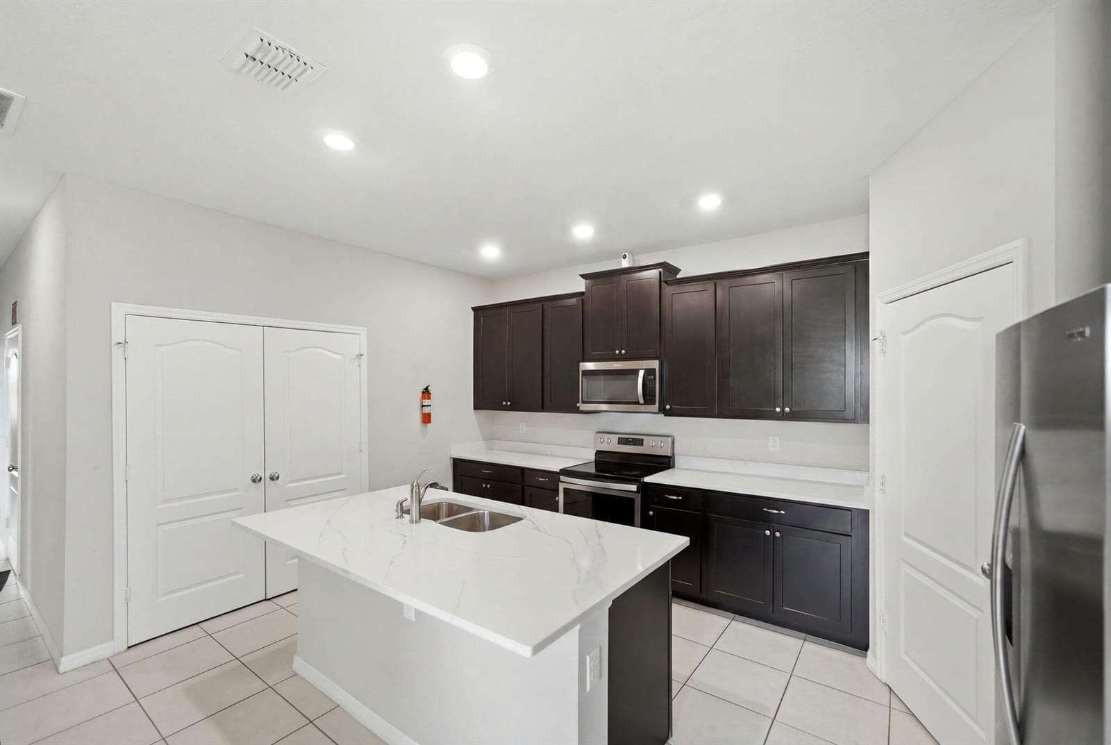 5102 Joyous Place, Fort Pierce, FL 34947 photo 10