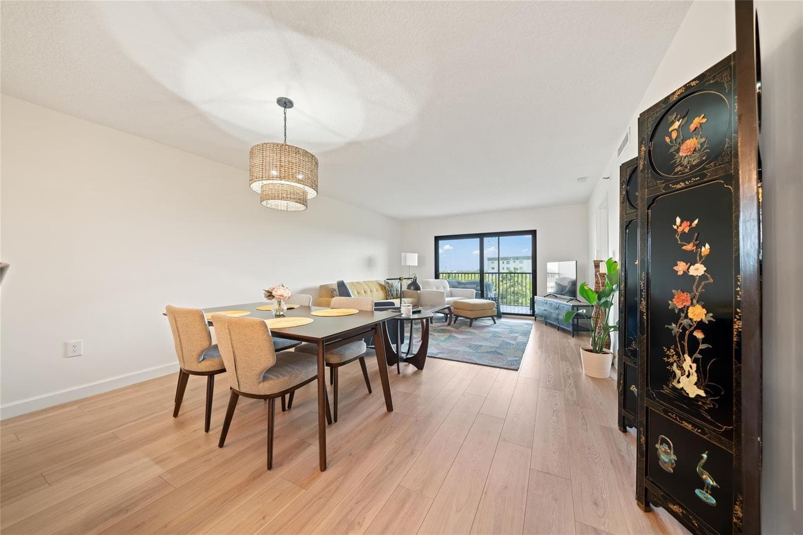 2240 N Cypress Bend Drive # #802, Pompano Beach, FL 33069 photo 6