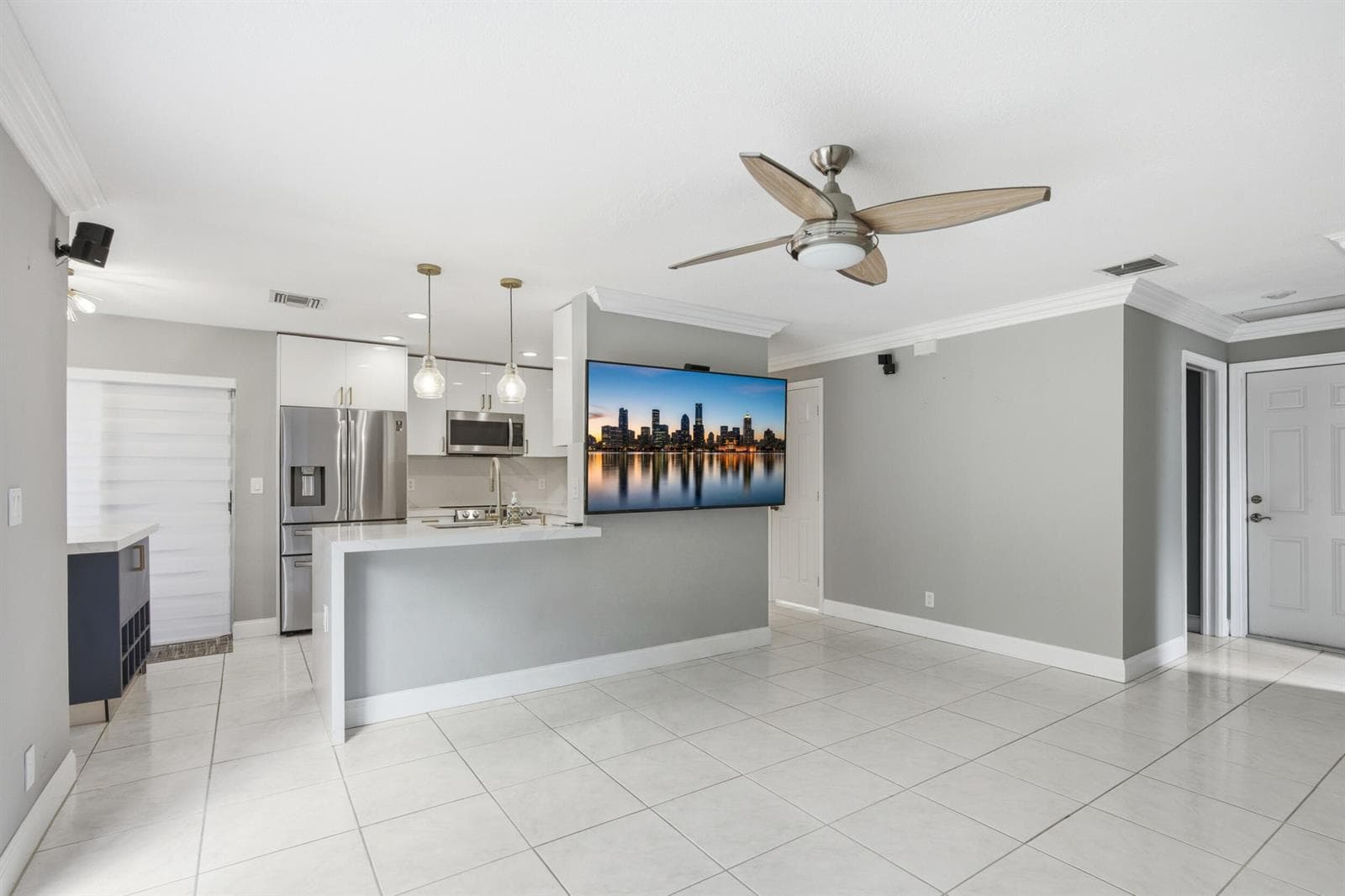 18241 NW 8th Street, Pembroke Pines, FL 33029 photo 11