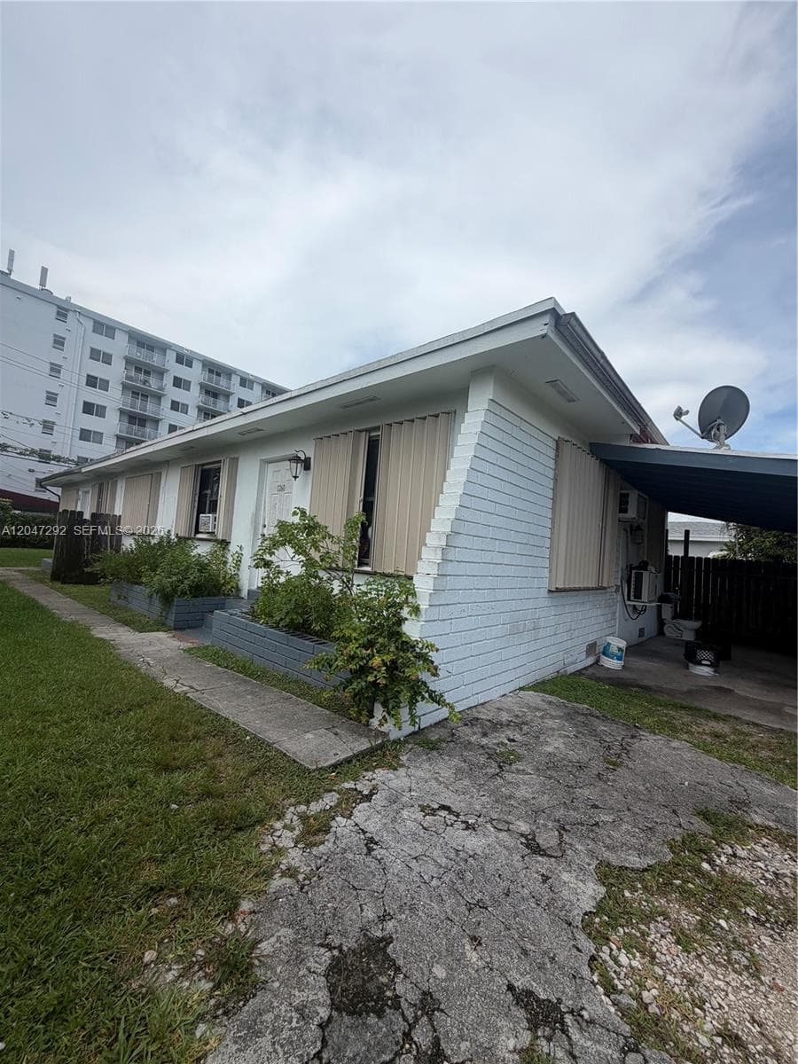 1258 NE 109th St, Miami, FL 33161 photo 11