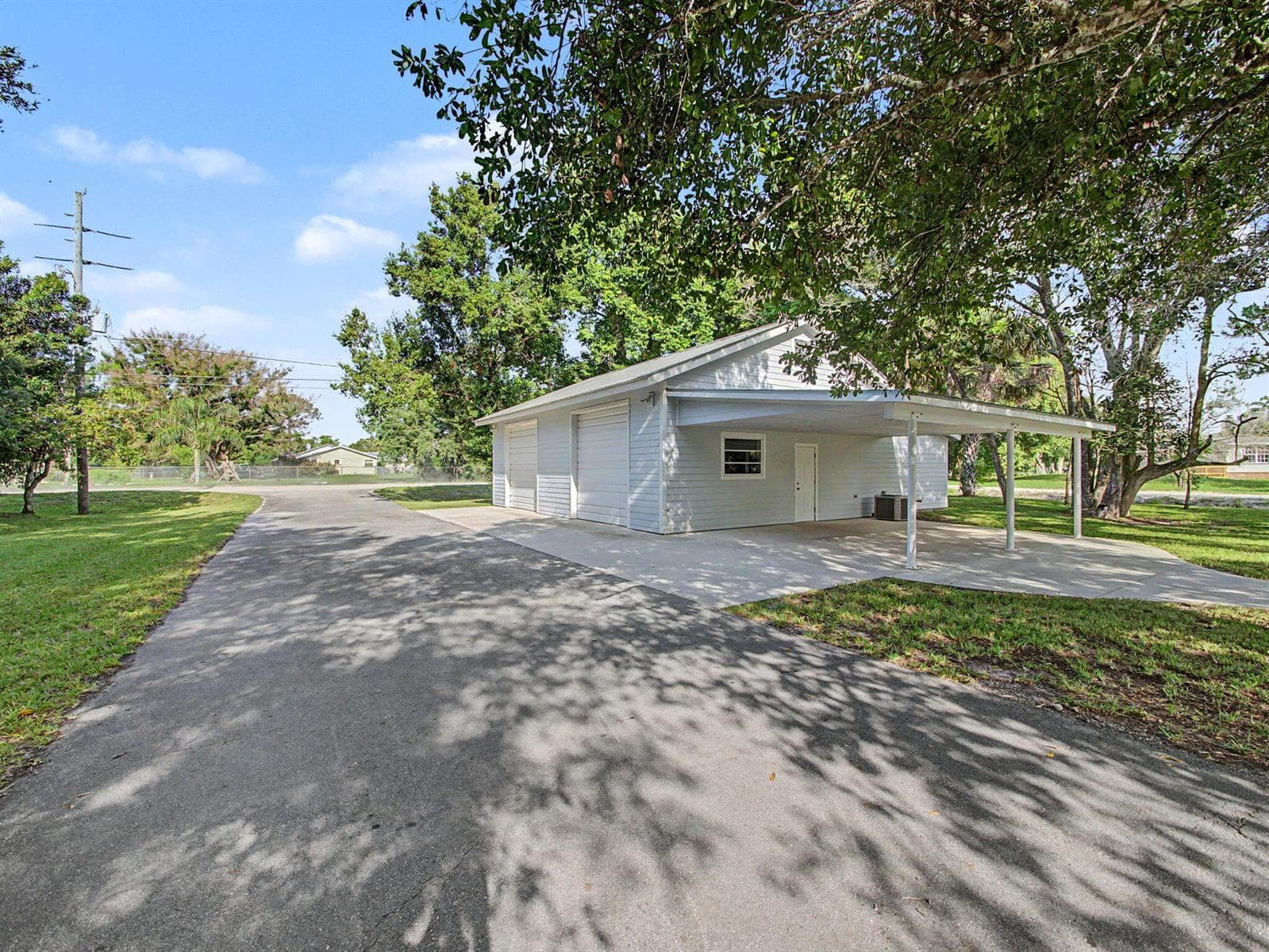 5625 SE Ault Avenue, Stuart, FL 34997 photo 8