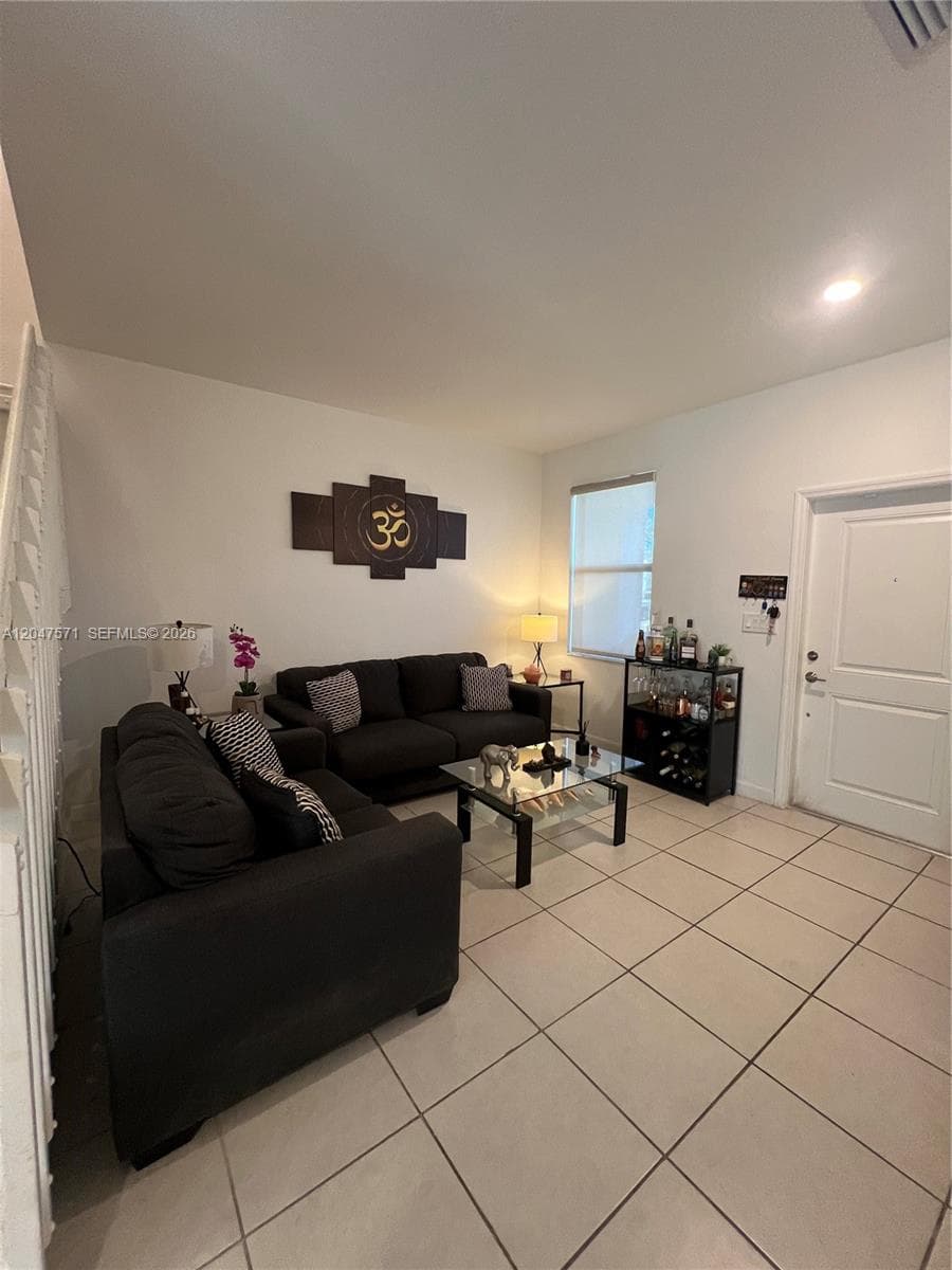 20368 NW 4th Path, Miami Gardens, FL 33169 photo 9