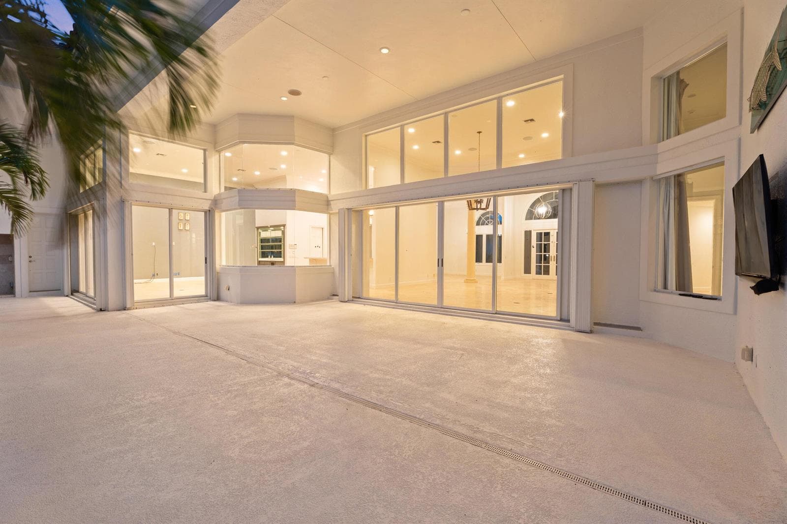 6841 SE Harbor Circle, Stuart, FL 34996 photo 9