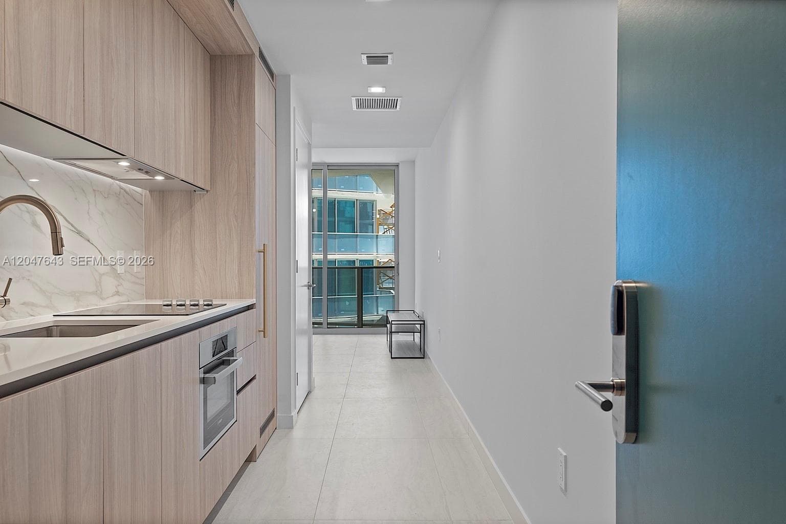 77 SE 5th St. # 1905, Miami, FL 33131 photo 12