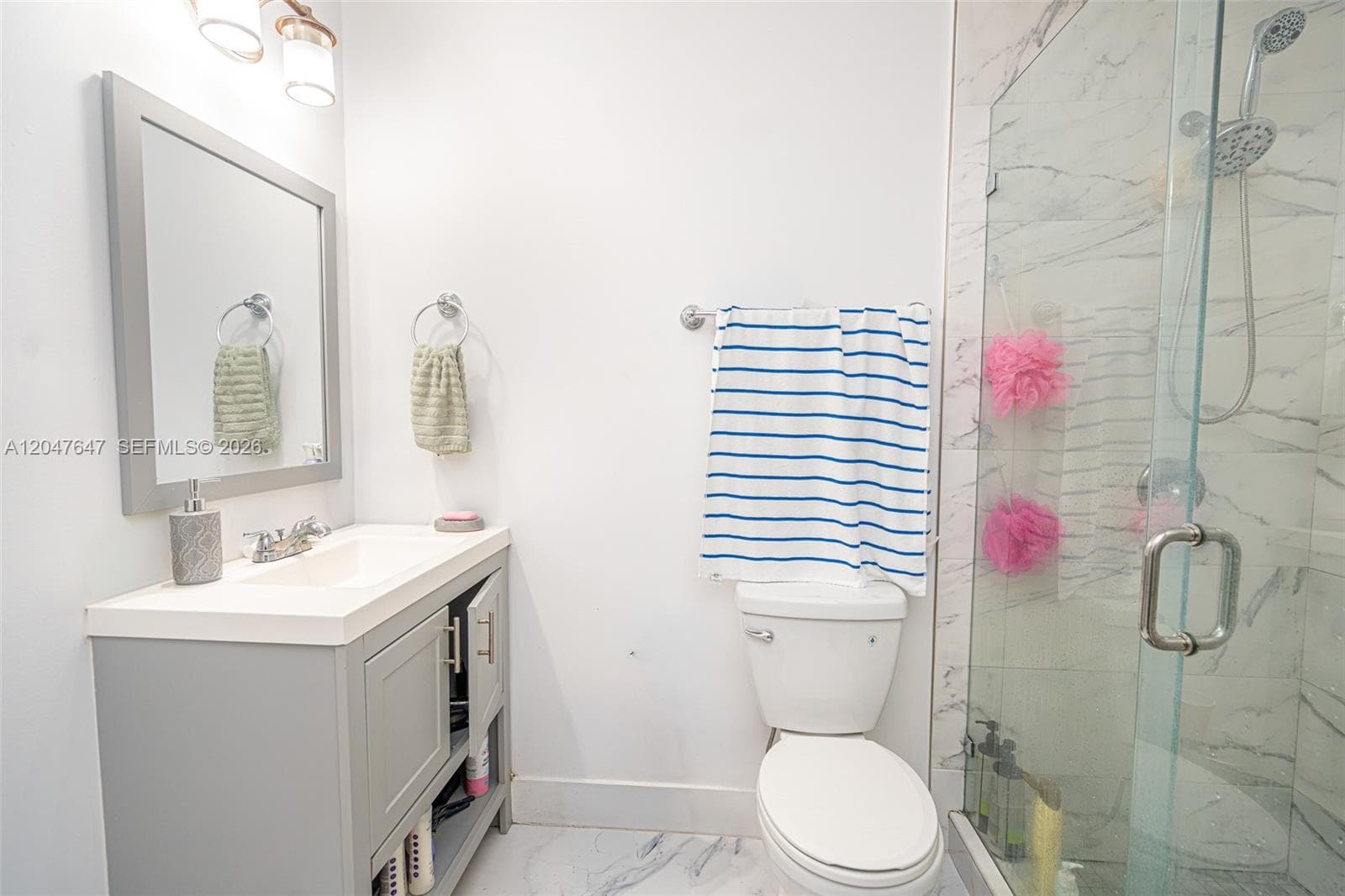 525 E 24th St, Hialeah, FL 33013 photo 9