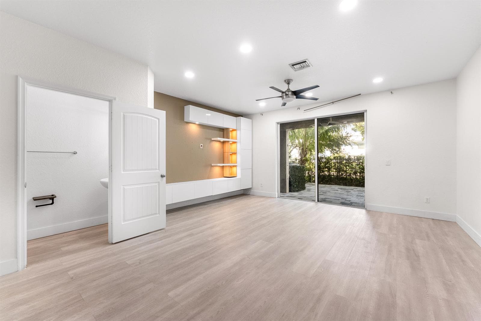 354 SE 1st Way # 354, Deerfield Beach, FL 33441 photo 10